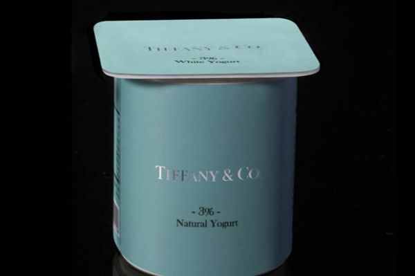 Manipulasi Produk Makanan dalam <em>iMilk, Tiffani & Co Yogurt</em>