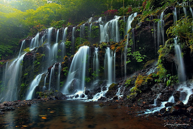 Delapan Obyek Wisata Terbaik di Indonesia versi Lonely Planet