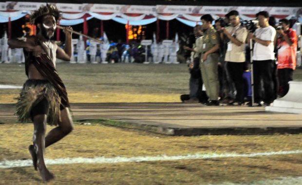 Ini Penampakan Kemeriahan Pembukaan Popnas XIV/2017