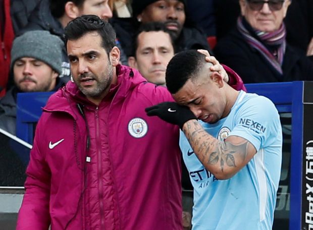 De Bruyne Diterjang, Guardiola Minta Pemainnya Dapat Perlindungan Wasit