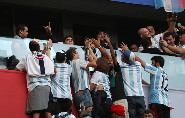 Jari Tengah Diego Maradona di Laga Argentina Jadi Viral