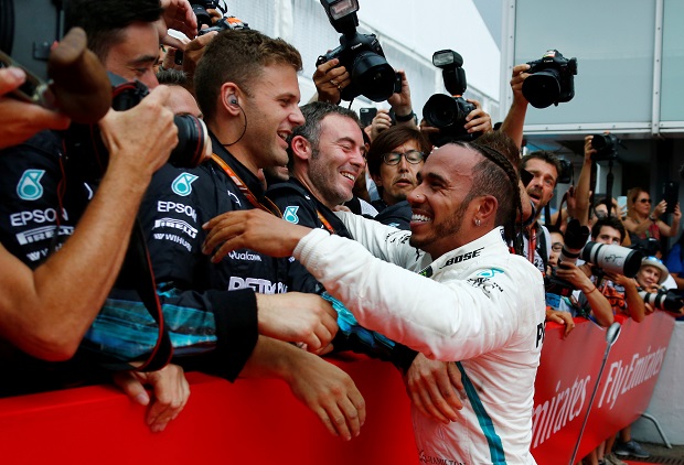Vettel Tabrak Dinding Pembatas, Hamilton Juara GP Jerman 2018