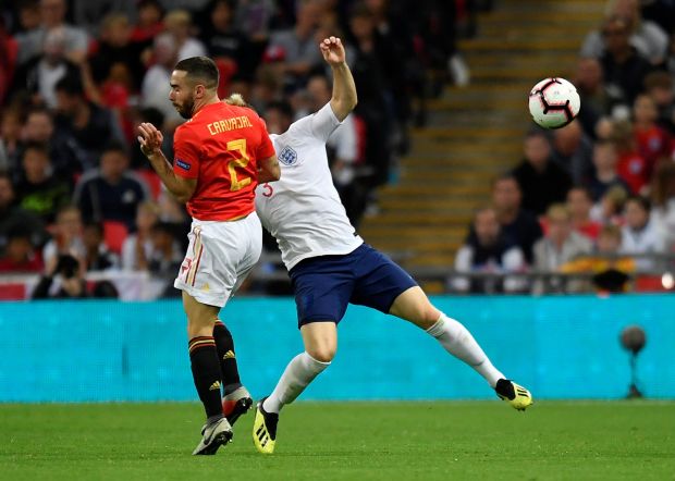 Cedera Kepala Tidak Serius, Kesadaran Luke Shaw Terjaga