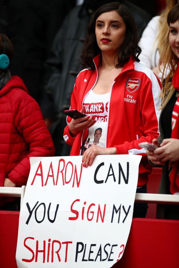 Tinggalkan Arsenal, Air Mata Ramsey Menetes di Emirates