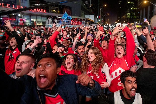 Lolos ke Final NBA Usai Eliminasi Bucks, Toronto Raptors Cetak Sejarah