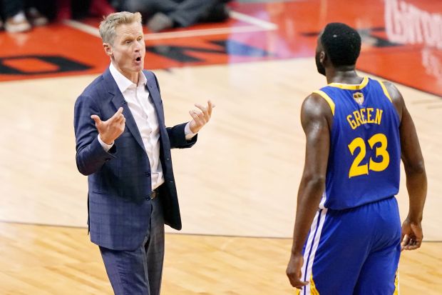 Bungkam Raptors, Warriors Jaga Asa Pertahankan Gelar
