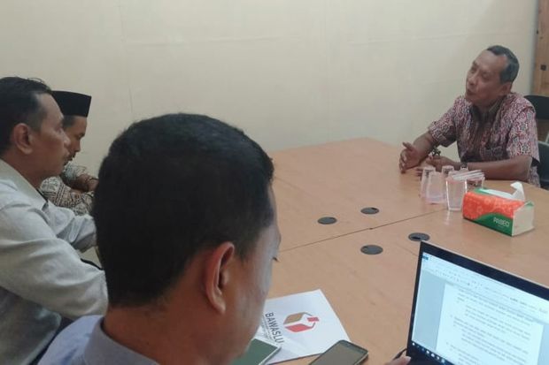 Bupati Demak dan Wakilnya Dipanggil Bawaslu, Dicecar 25 Pertanyaan