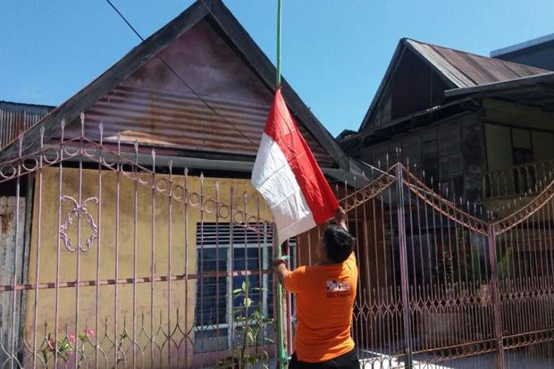 Danny Pomanto Terancam Absen di Pilkada, Warga Makassar Kibarkan Bendera Setengah Tiang