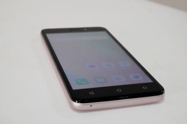 Kerja Bareng IM3 Ooredoo dan Advan Hasilkan Bundling Gila-gilaan