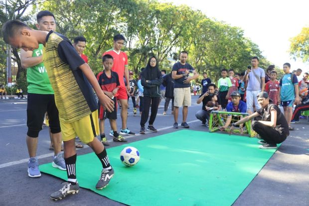 Giant Publikasikan Beasiswa Sepak Bola di Makassar