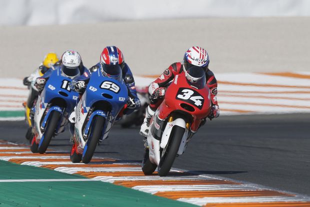 Dimas Ekky Masuk Top 6 Moto2, Skill Andi Gilang Membaik di Moto3