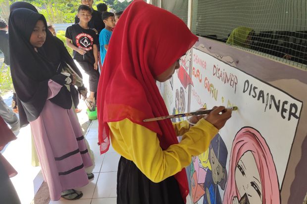 AICE-ACT Kembalikan Senyuman Siswa Korban Gempa di Lombok Utara
