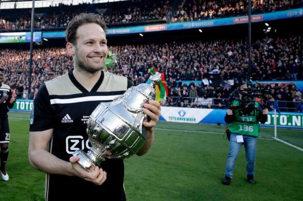 Ajax Berpesta Sebelum Menjamu Tottenham di Amsterdam