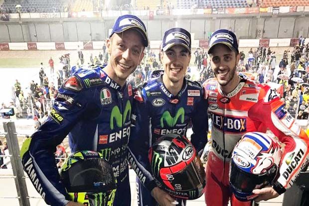 Andrea Dovizioso (kanan-Ducati) di podium MotoGP Qatar 2017. (Foto-istimewa)