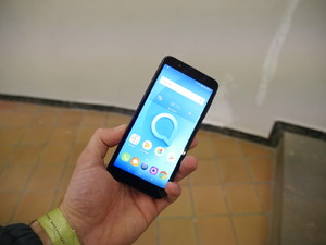 Sangat Lambat, Kinerja Ponsel Murah Android Go Mengecewakan