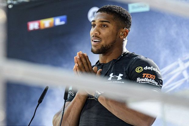 Anthony Joshua Ngaku Gugup Tampil di Depan 90 Ribu Penonton