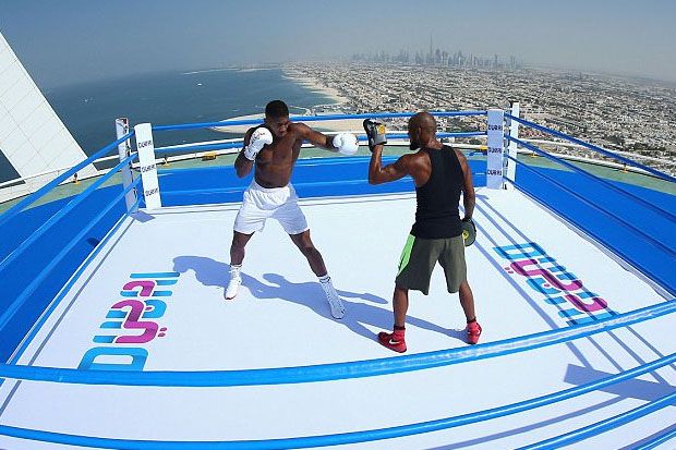 Latihan Anthony Joshua Ciptakan Rekor Dunia
