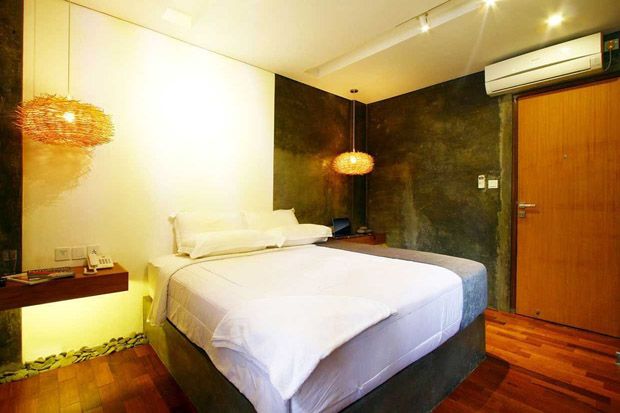 Kamar Tidur Desain Interior Industrial Ini Berani Tampil Beda