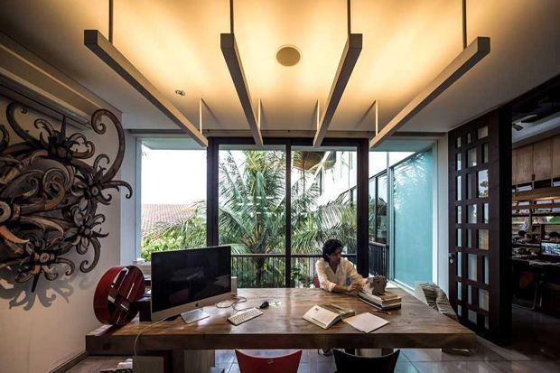 8 Ruang Kerja Bergaya Klasik Yang Super Stylish dan Mewah