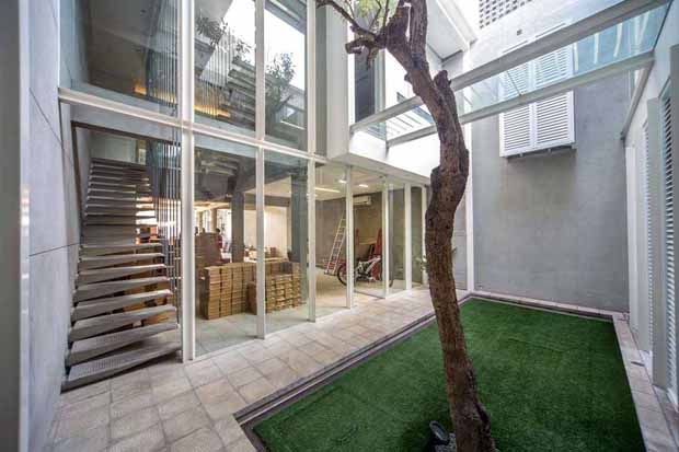 Desain Taman Minimalis Ini Bisa Bikin Rumah Anda Terasa Sejuk