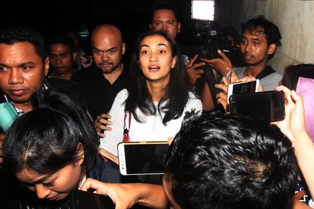 Atiqah Hasiholan Penuhi Panggilan Polisi Terkait Kasus Ratna Sarumpaet