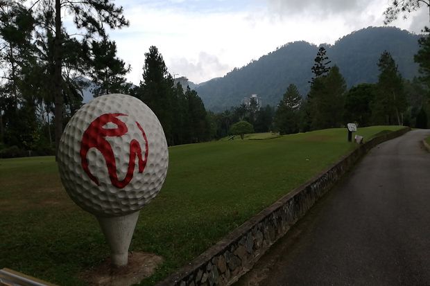 Keseruan Bermain Golf di Awana Hotel Resorts World Genting