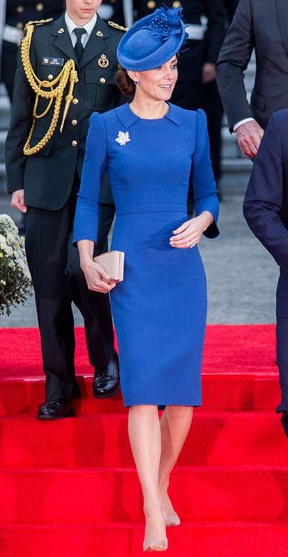 Deretan Baju Termahal Kate Middleton