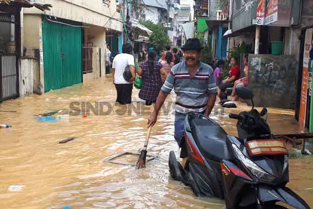 Banjir Kiriman Bogor, RT08 hingga 18 di Bidara Cina Terendam