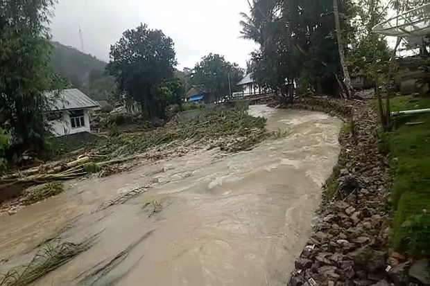 Ratusan Warga Korban Banjir Bandang di Butur Mengungsi