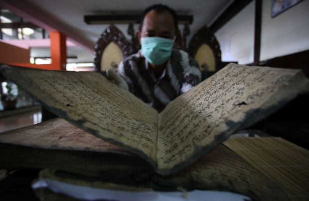 Naskah kuno di Museum Sri Baduga Bandung. Foto/KORAN SINDO/Dede Arip Rachman