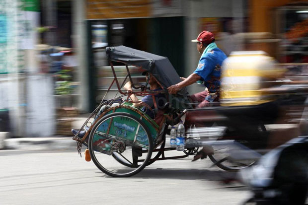Revisi Perda Becak Ditolak DPRD, Anies: Kita Tunggu Jawabannya