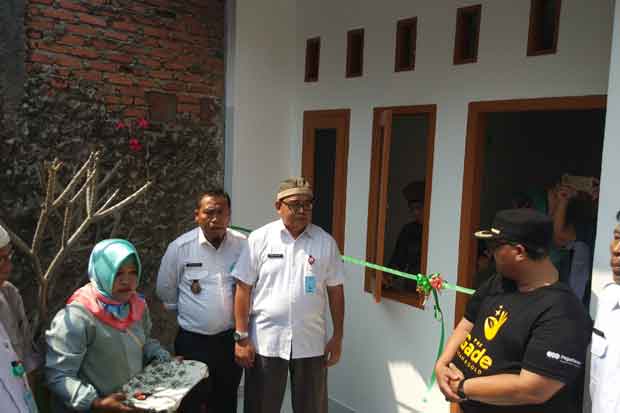 Dibedah, Rumah Reot Kakek Supriyadi Direnovasi Lebih Modern dan Rapih