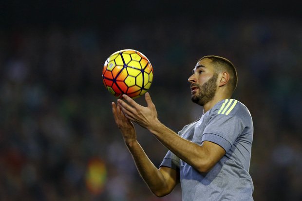 Pulang Liburan, Benzema Terpaksa Latihan Terpisah