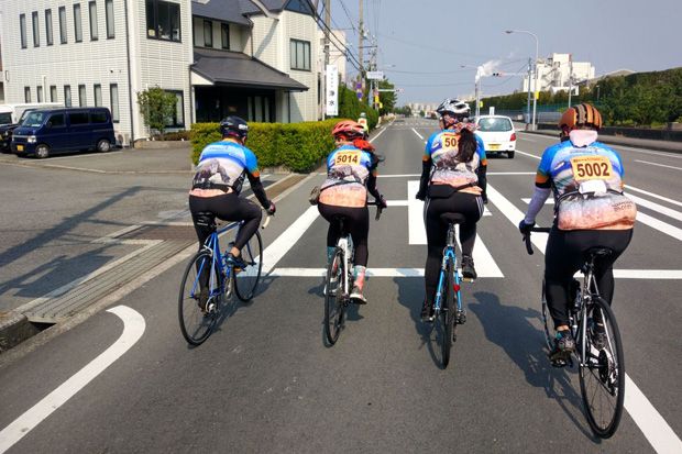 Bersepeda 63 Km, Dua Mantan Menteri Promosi Wisata RI di Jepang