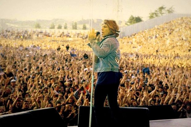 Live Performance Terbaik Para Legenda Musik Sepanjang Masa