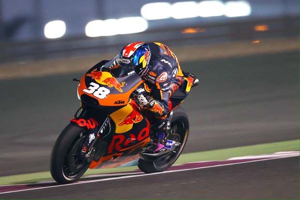 Bradley Smith (Tim KTM Factory Racing) dalam tes pramusim terakhir MotoGP 2017 di Sirkuit Losail Qatar. (Foto-KTM Factory Racing)