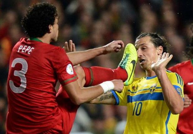Tujuh Pemain Paling Brutal dalam Sepak Bola