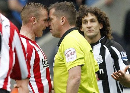 Tujuh Pemain Paling Brutal dalam Sepak Bola