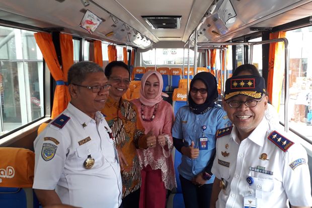 Bus Wanita Online Pertama ke Bandara Soetta Siap Dioperasikan