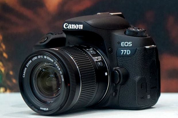 Canon EOS 77D