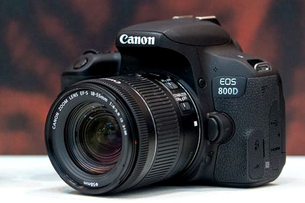 Canon EOS 800D
