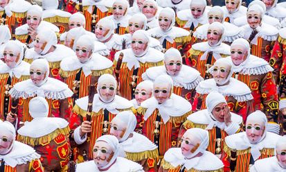 Karnaval Spektakuler di Berbagai Negara, Kostumnya Keren Banget