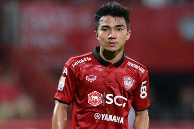 Chanathip Songkrasin jadi idola gelandang persib Bandung Gian Zola Nasrulloh Chanathip Songkrasin jadi idola gelandang persib Bandung Gian Zola Nasrulloh
