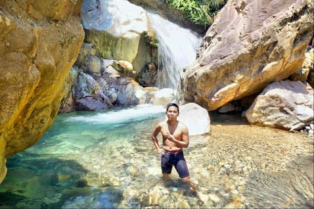 Yuk, Basah-basahan sambil Menikmati Kecantikan 8 Curug di Bogor