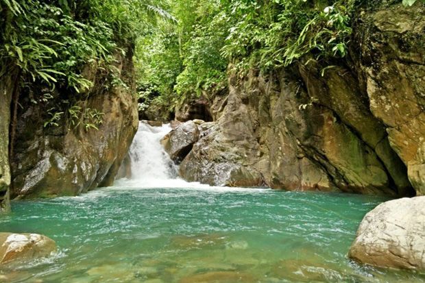 Yuk, Basah-basahan sambil Menikmati Kecantikan 8 Curug di Bogor