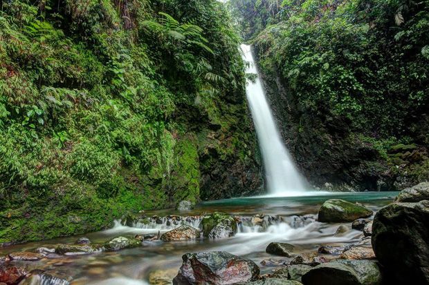 Yuk, Basah-basahan sambil Menikmati Kecantikan 8 Curug di Bogor