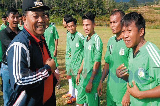 Pasca-Pengunduran Diri, Bupati Madina Jatuh Sakit