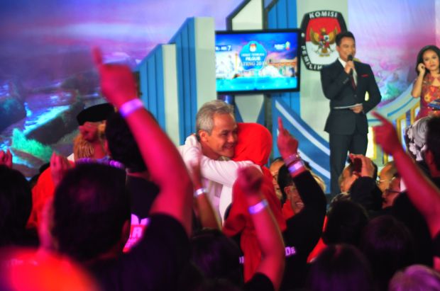 Ganjar dan Sudirman Saling Sindir dan Klaim soal Kartu Petani