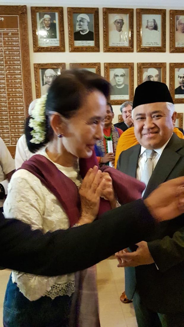 Din Syamsuddin Bertemu Aung San Suu Kyi di Myanmar