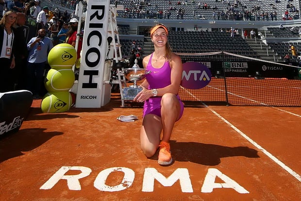 Elina Svitolina raih trofi Roma Masters 2017